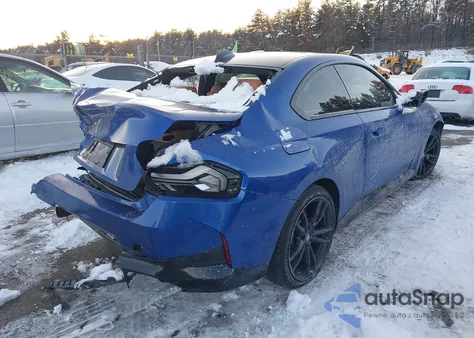 2022 BMW M240 I xDrive z USA, uszkodzony, nr VIN 3MW53CM08N8C35796